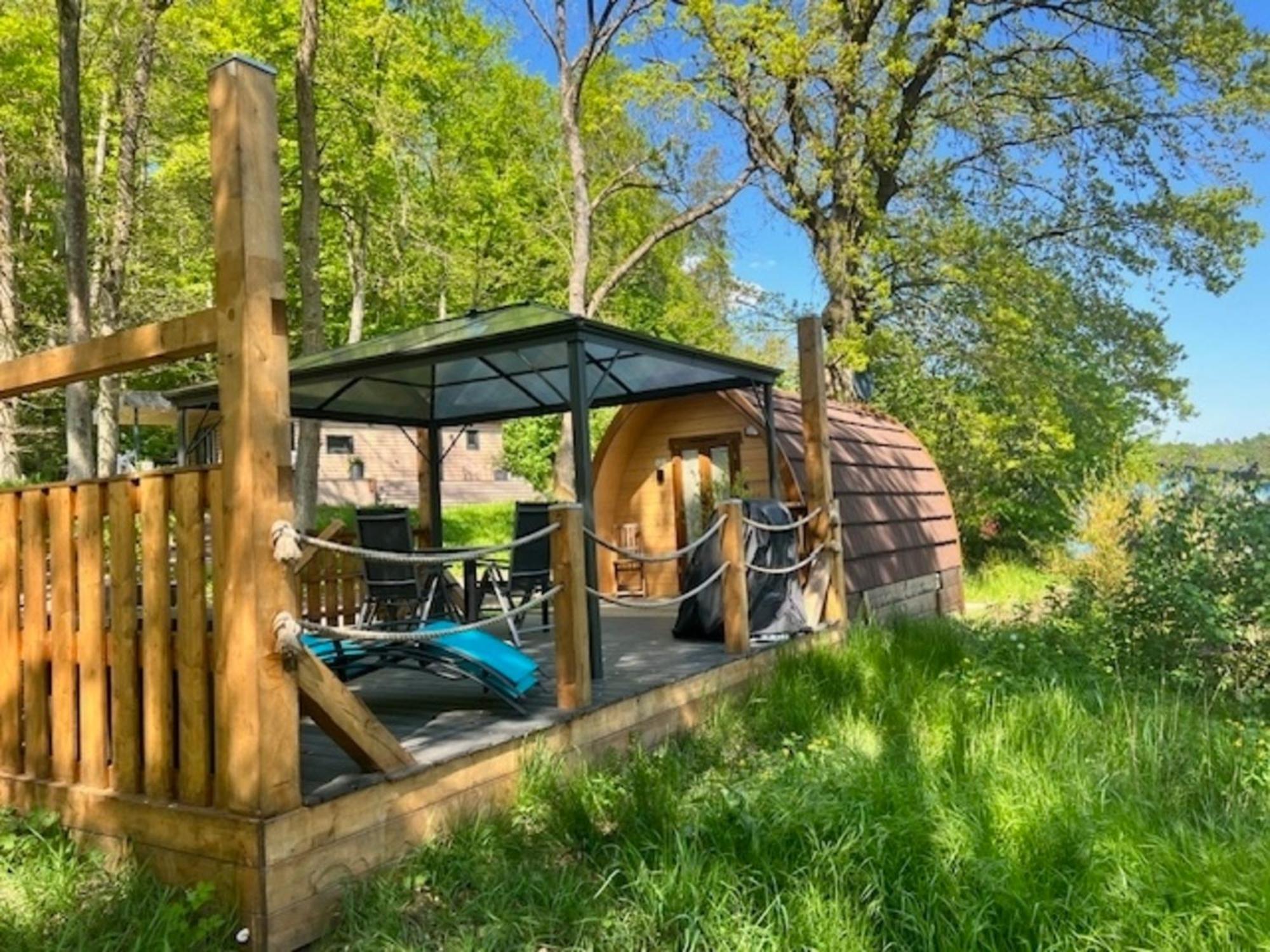 Tiny House Carlos - Zauberhaftes Camping-Pod Stuer ภายนอก รูปภาพ