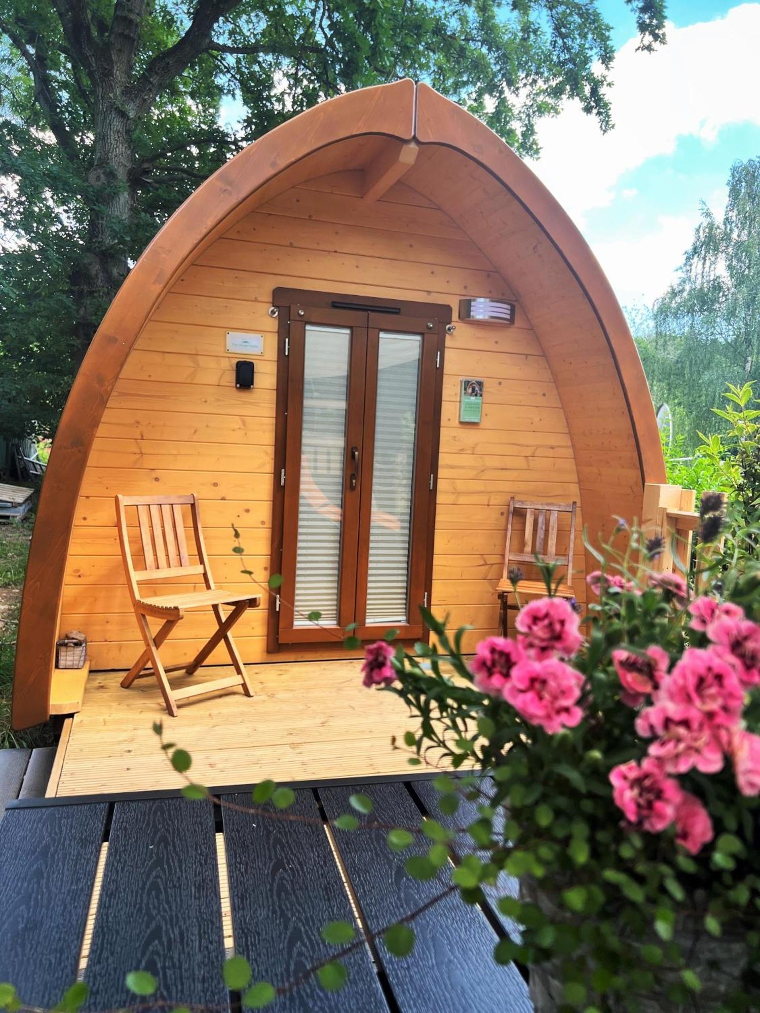 Tiny House Carlos - Zauberhaftes Camping-Pod Stuer ภายนอก รูปภาพ